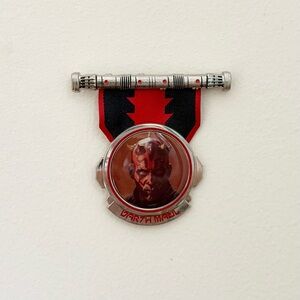 Official Limited Edition Darth Maul Disney Star Wars Pin